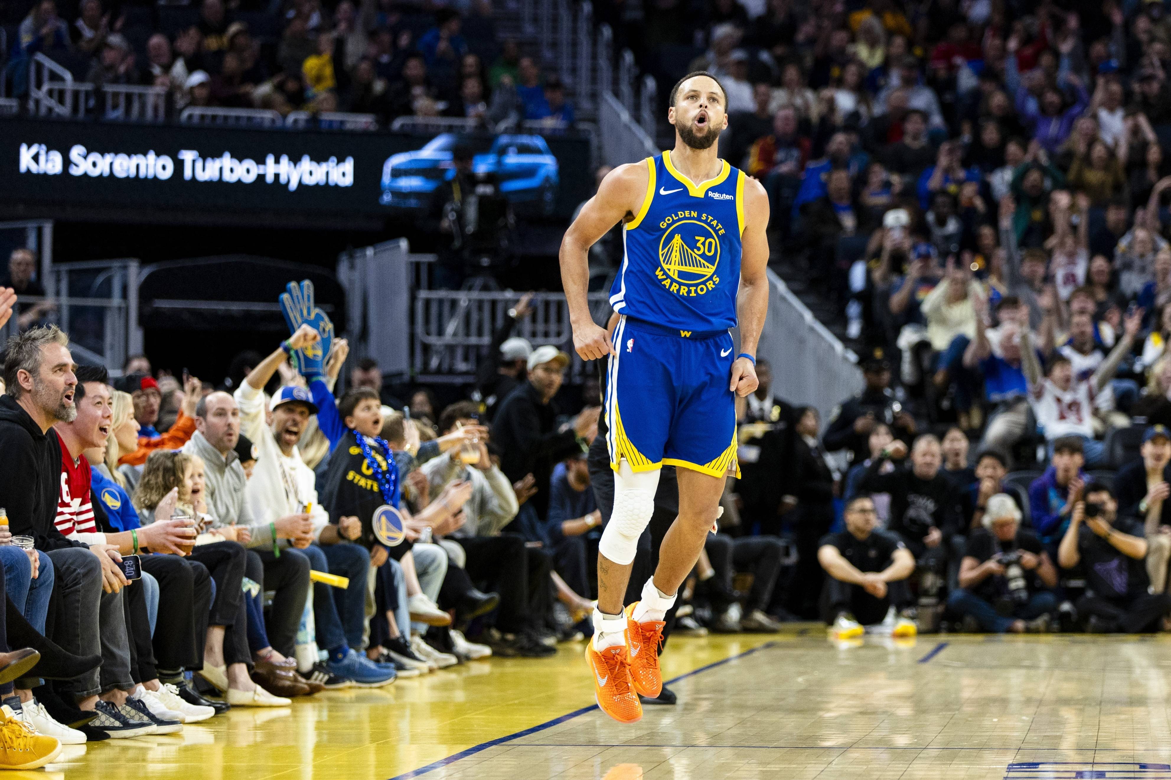 爱游戏体育- 库里队内训练打破常规, 勇士晋级再迎利好消息 